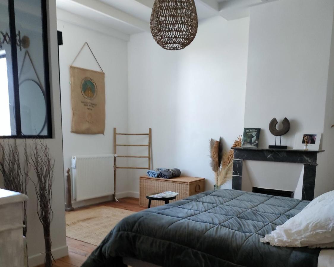 Bed and Breakfast L' Embellie Sur Lot Sainte-Livrade-sur-Lot Zewnętrze zdjęcie